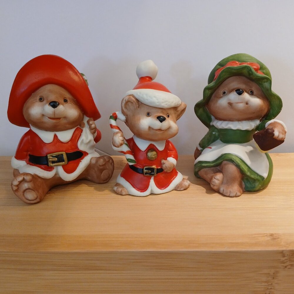 Vintage Homco Christmas Bear Family